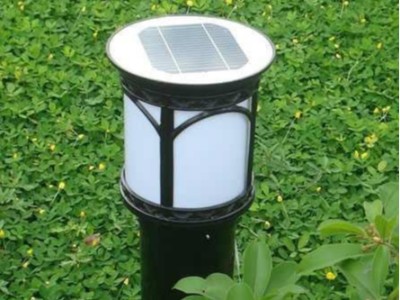 太陽能草坪燈粘接案例，聚力電子電器密封膠為您排憂解難
