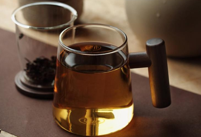 玻璃粘木頭用什么膠水？